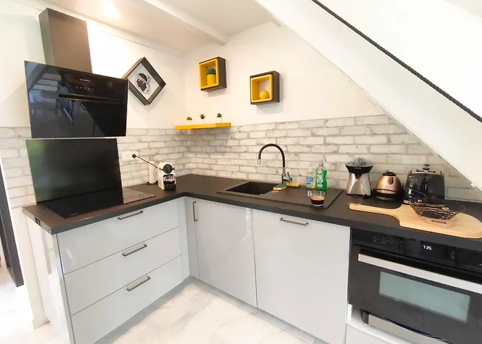 With Balcony - Sea View Appartement