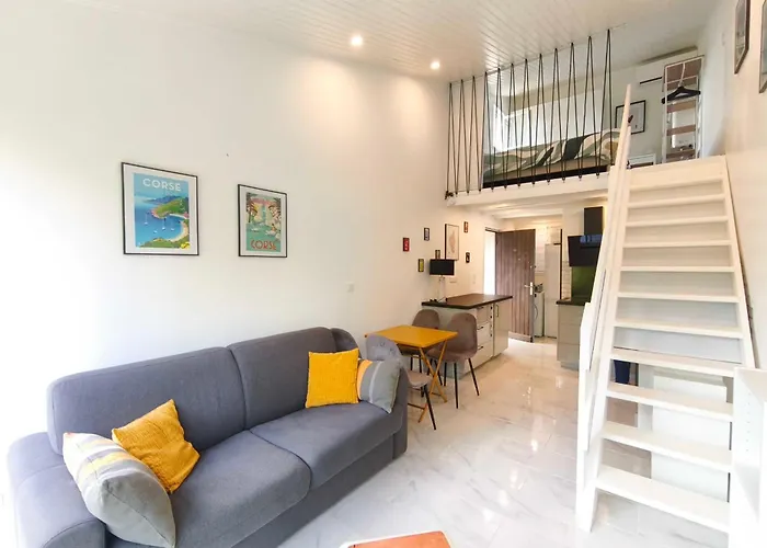 With Balcony - Sea View Calcatoggio (Corsica)